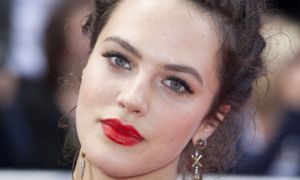 Jessica-Brown-Findlay-The Crawley Sisters - Downton Abbey pictures - myLusciousLife.com.jpg